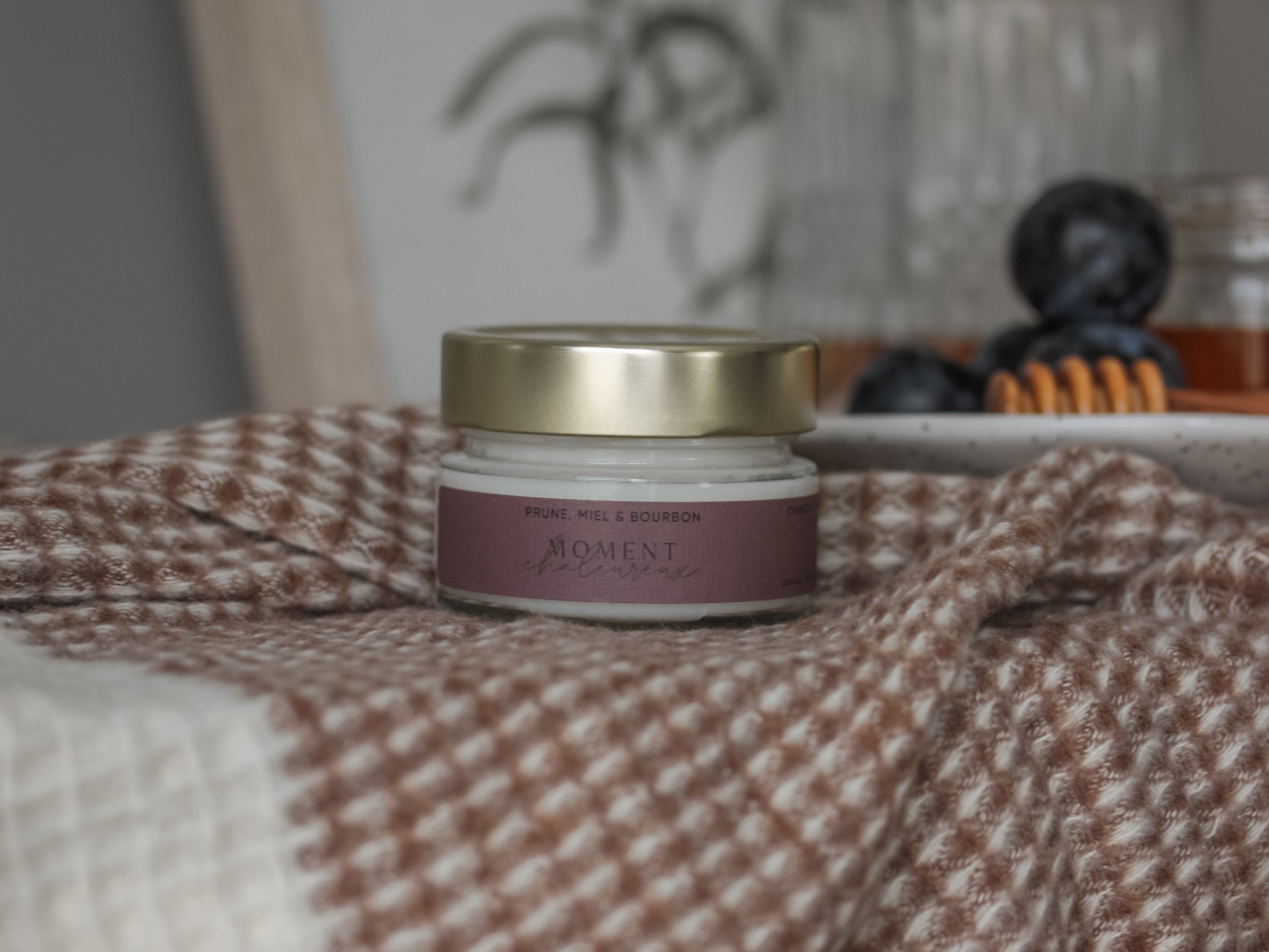 Chandelle Moment chaleureux - Prune, miel & bourbon - Boutique Lovli