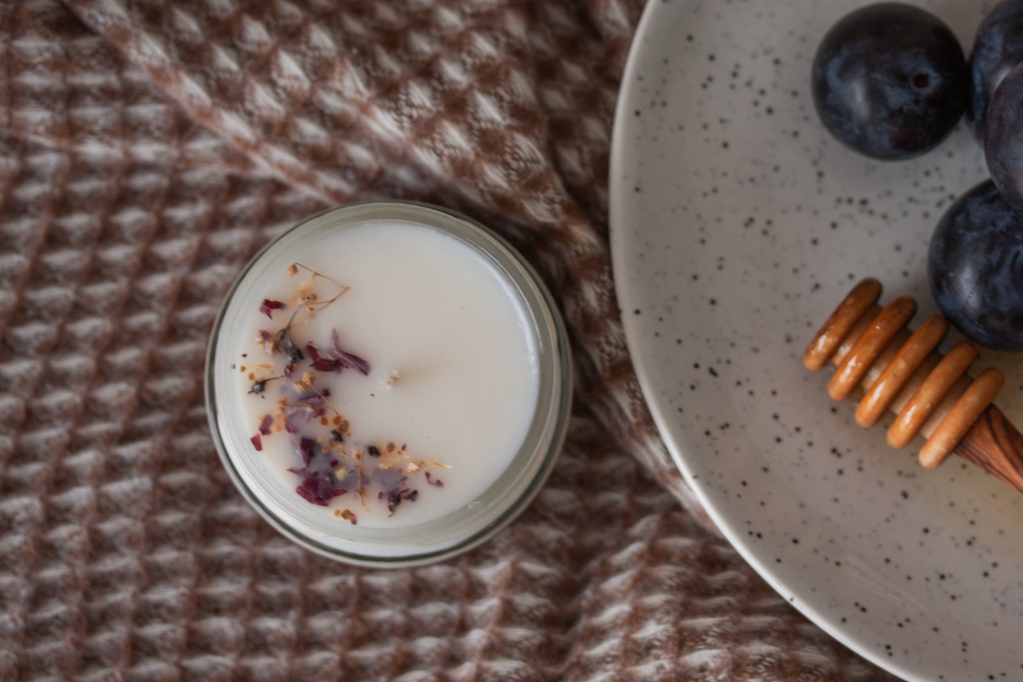 Chandelle Moment chaleureux - Prune, miel & bourbon - Boutique Lovli