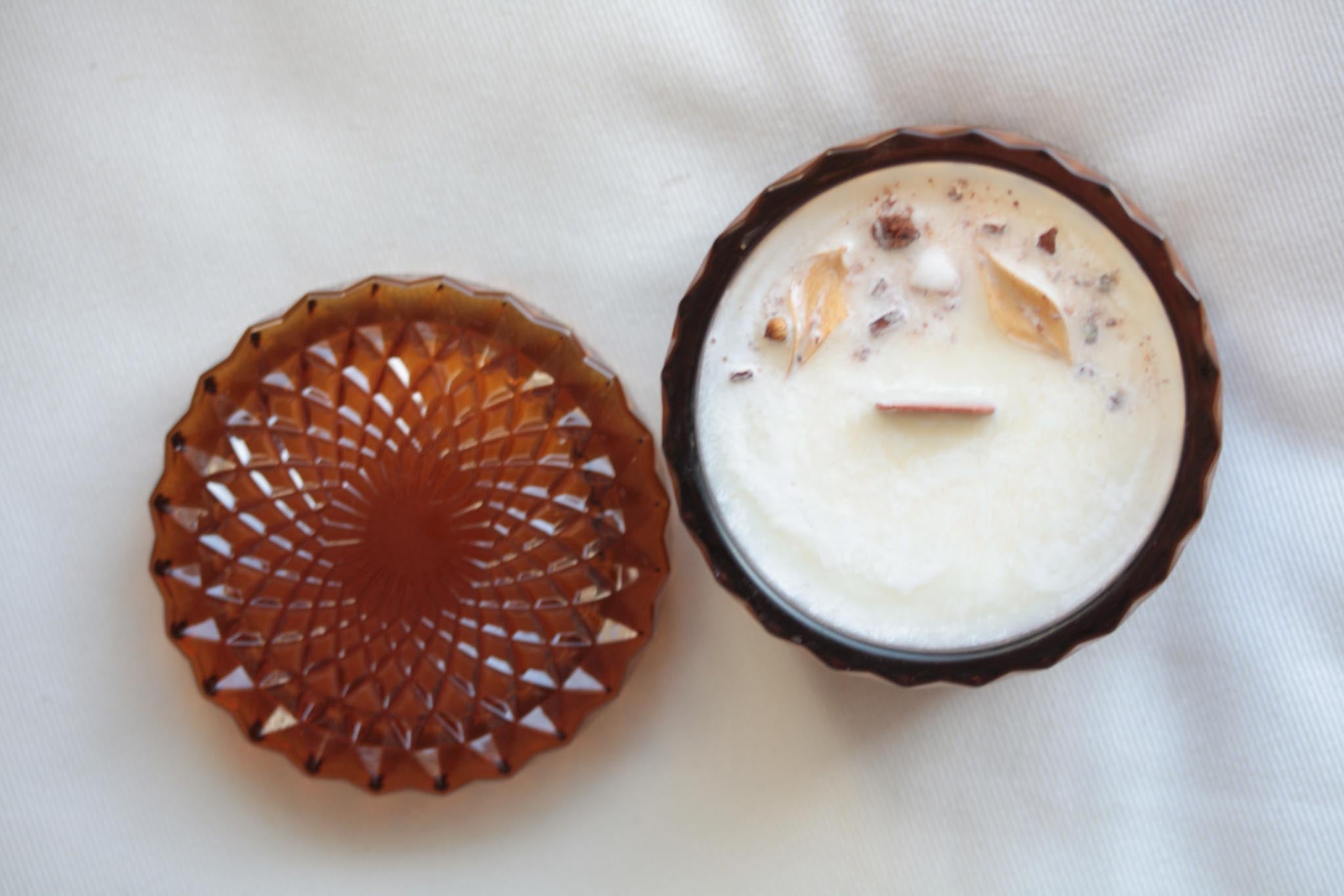 Chandelle Luxe Moment bien entouré - Noix, muscade & crème -Imparfaite